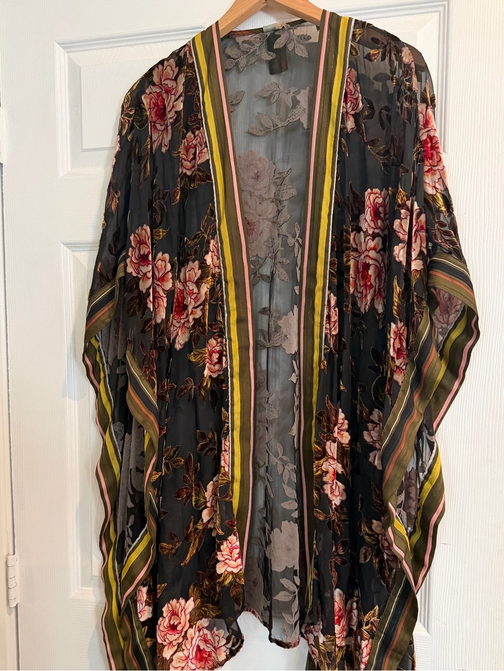 Anthropologie Aratta Viola Floral Burnout Velvet Kimono Cardigan - One Size